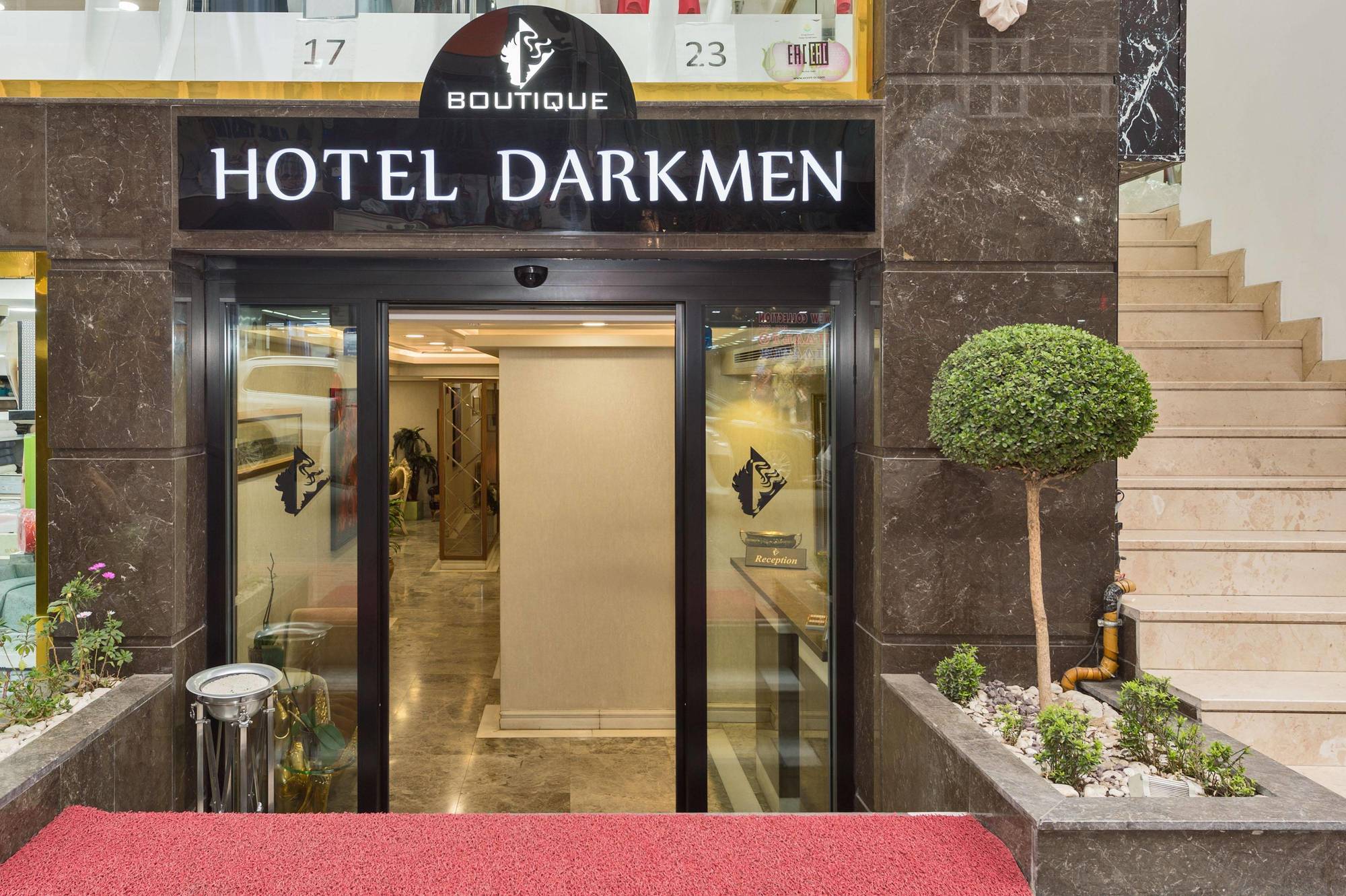 Готель Darkmen 2
